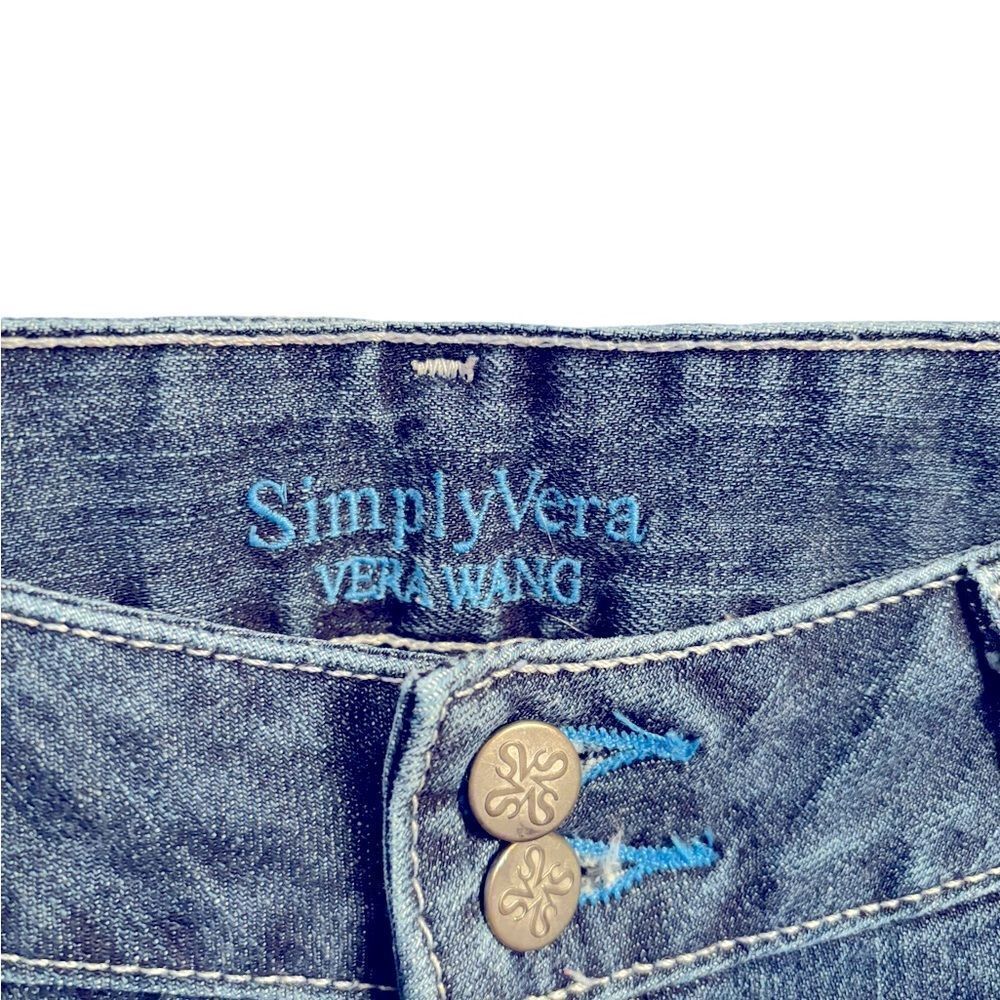 Simply Vera Vera Wang Light Blue Straight Leg Jean Capris Size 6 10 0336 - Picture 4 of 7